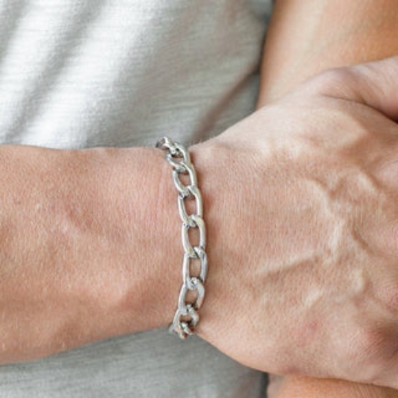 paparazzi Other - 6/$10 Goalpost silver urban bracelet paparazzi